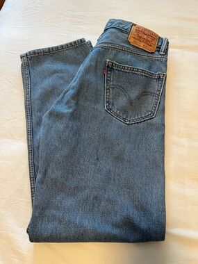 Levi's Men's Relaxed Fit 550 Medium Blue W31 L32